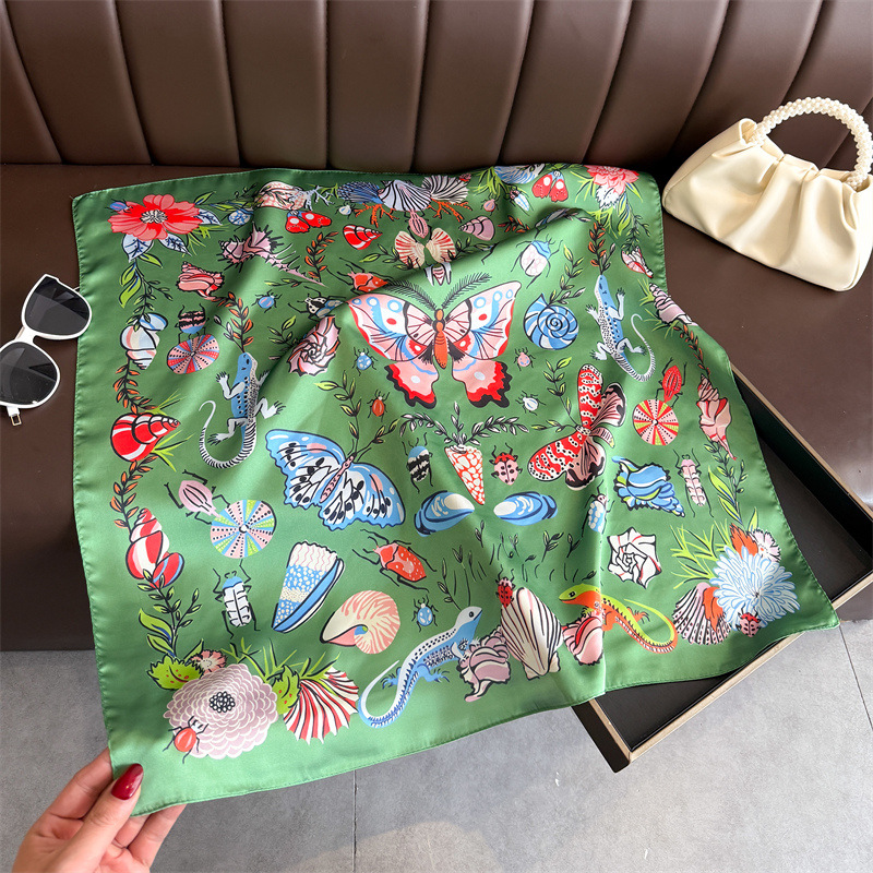 Scarf Silk Square - ผ้าพันคอสี่เหลี่ยมหรูหราสำหรับผู้หญิง ผ้าคลุมศีรษะแบบฮิญาบ ผ้าพันคอเนื้อนุ่ม ลายผีเสื้อ ผ้าไหมพิมพ์ลายดอกไม้ ผ้าคลุมไหล่สำหรับเดินทาง